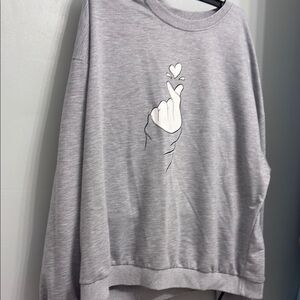 SHEIN Gray Crew Neck Sweater with Minimalist Graphic Size 4X